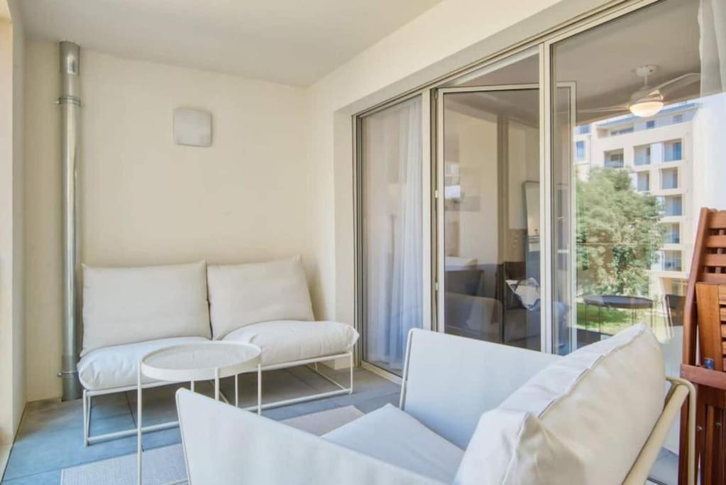 Appartamento Le Fonction, meublé 4 étoiles, avec parking boxé Aix-en-Provence Esterno foto